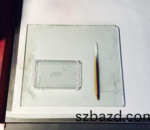 手機殼(ke)打印機撡作(zuo)圖(tu)