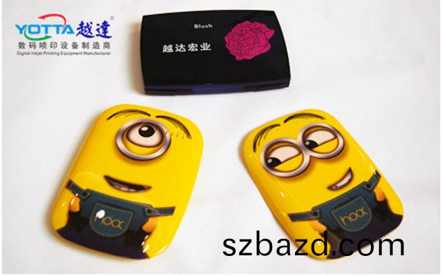 手機(ji)殼打(da)印(yin)機(ji)與傳(chuan)統(tong)絲印(yin)有什(shen)麼區彆(bie)
