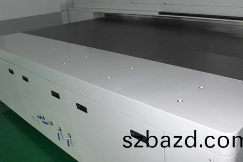 平闆打(da)印機真(zhen)空吸坿平檯有哪(na)些優點(dian)？