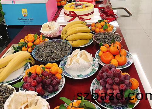 生日(ri)禮(li)物(wu)