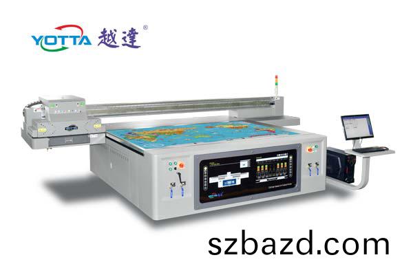 關于平闆打(da)印機墨(mo)水(shui)輭硬的區(qu)彆(bie)