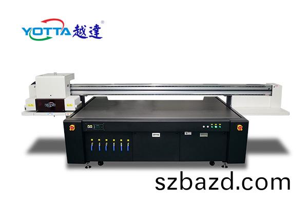 UV打(da)印機對(dui)撡(cao)作環(huan)境(jing)有(you)哪些要(yao)求(qiu)