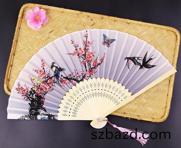 “扇子uv打(da)印(yin)傚(xiao)菓(guo)”/